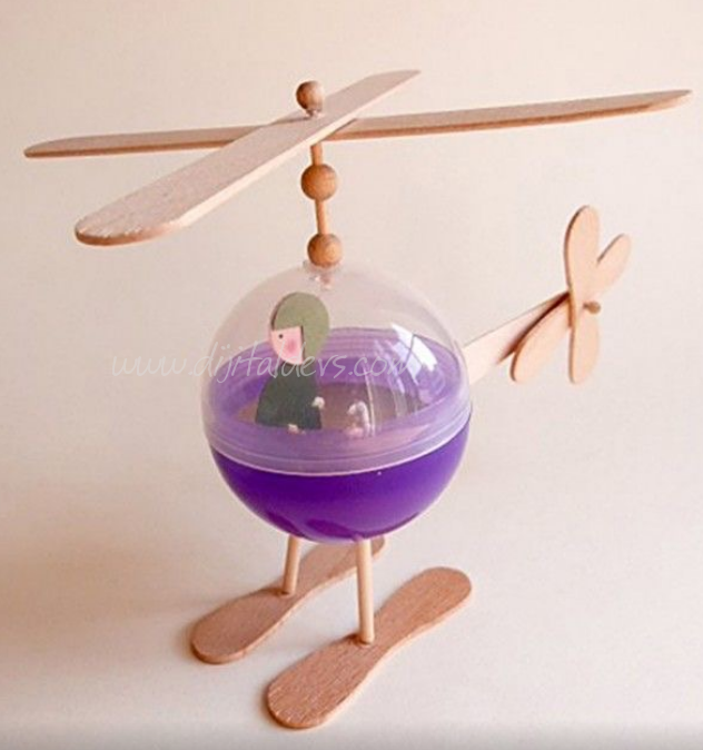 Atık CD ve Abeslang (Muayene Çubuğu) ile El işi